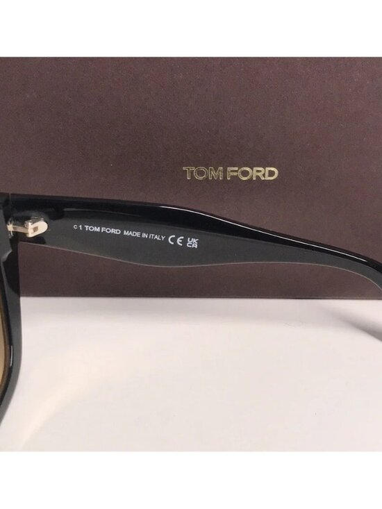 NEW Authentic Tom Ford Black Cat-Eye Sunglasses TF940 01B main image 10